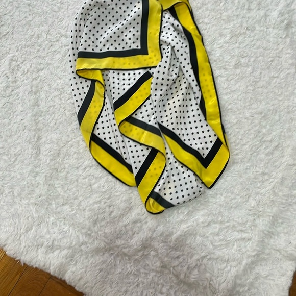 Carolina Herrera Yellow and Black Polka Dot Scarf - Picture 8 of 12